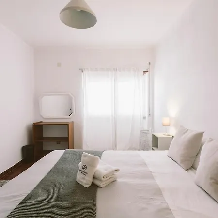 75 - Aurora Appartement Ferrel (Leiria)